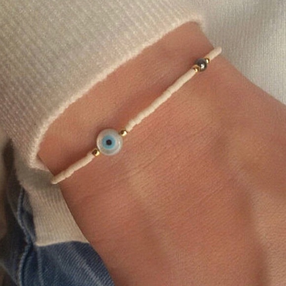 LAST CHANCE Evil Eye Stone Bracelet - Picture 2 of 2